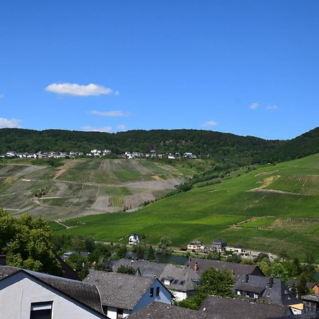 Haus Constanze Apartment Bernkastel-Kues Bagian luar foto